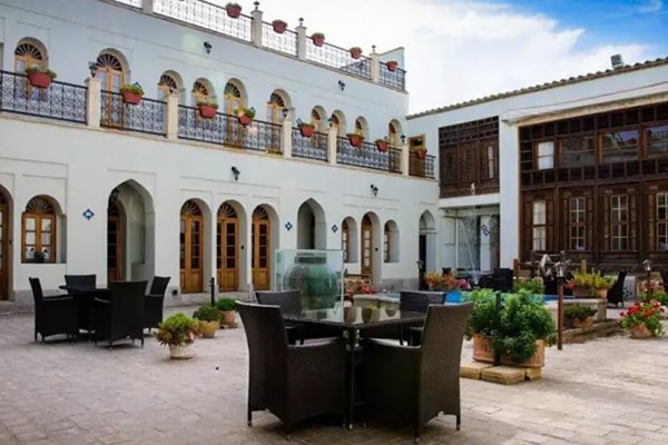 hotel-aghigh-600-400-min